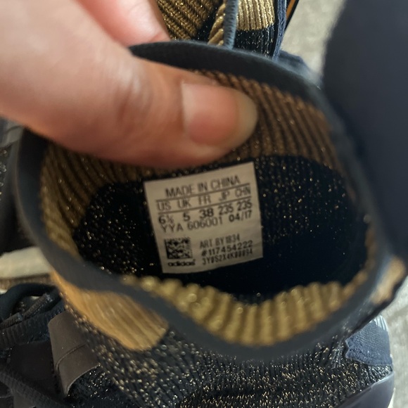 Adidas Stella McCartney Knit Sneakers - Picture 4 of 9